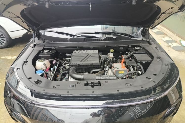 Used JETOUR Shanhai L7 2024 1.5T 120km MAX 5-Seater Engine Bay