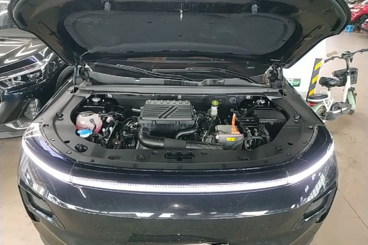 Used JETOUR Shanhai L7 2024 1.5T 120km MAX 5-Seater Engine Bay