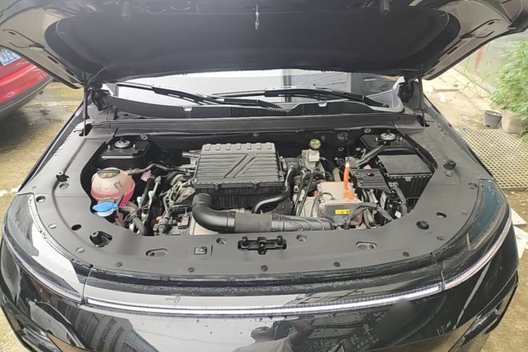 Used JETOUR Shanhai L7 2024 1.5T 120km ULTRA 7-Seater Engine Bay