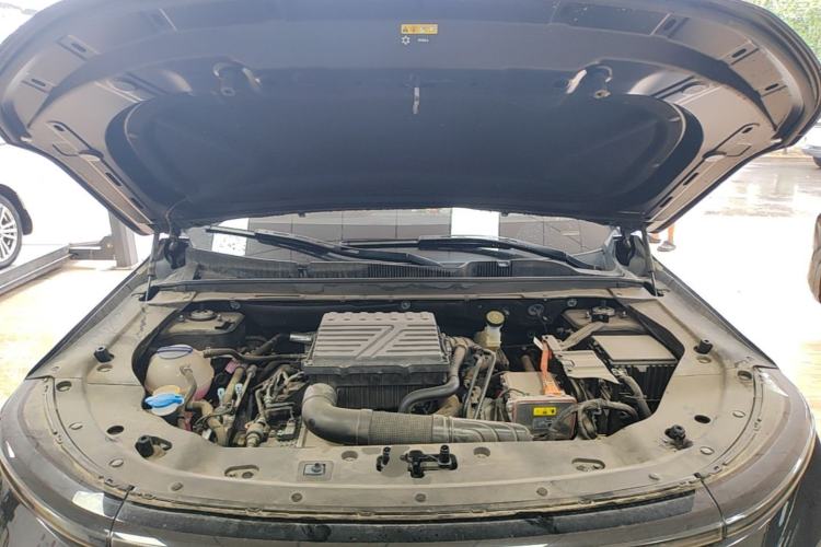 Used JETOUR Shanhai L7 2024 1.5T 120km MAX 5-Seater Engine Bay