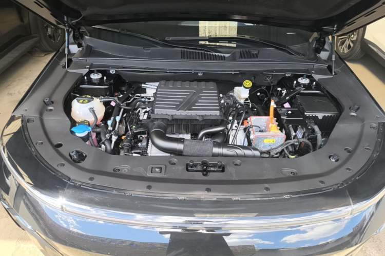 Used JETOUR Shanhai L7 2024 1.5T 120 km MAX+ 5-seater Engine Bay