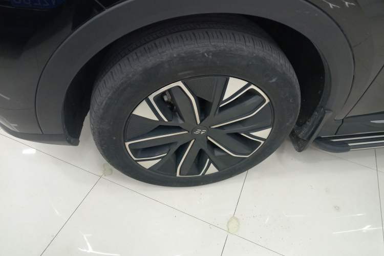 Used JETOUR Shanhai L7 2024 1.5T 120km MAX 5-Seater Exterior 1