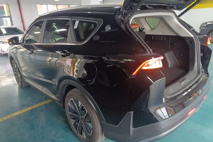 Used JETOUR Shanhai L7 2024 1.5T 120km MAX 5-Seater Exterior 3