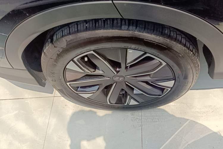 Used JETOUR Shanhai L7 2024 1.5T 120 km MAX 7-Seater Exterior 3