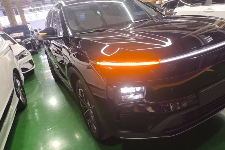 Used JETOUR Shanhai L7 2024 1.5T 120km MAX 5-Seater Front Right 45 Deg