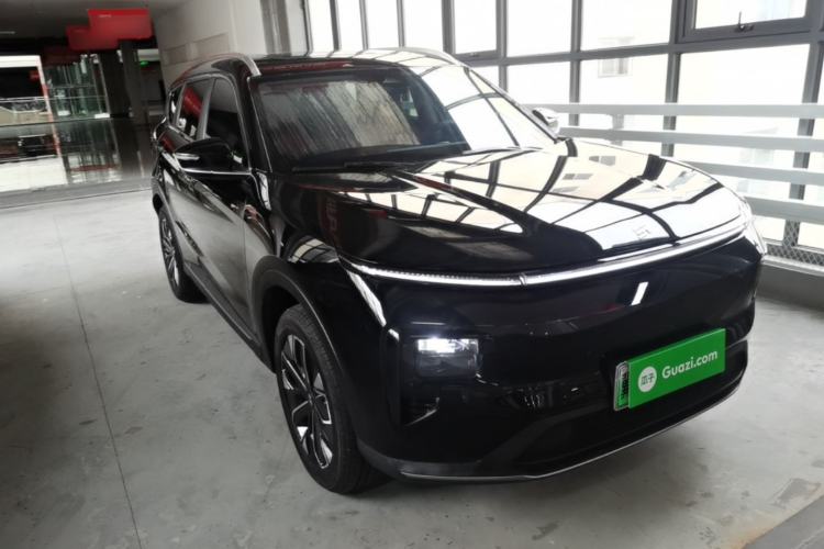 Used JETOUR Shanhai L7 2024 1.5T 120 km MAX 7-Seater Front Right 45 Deg