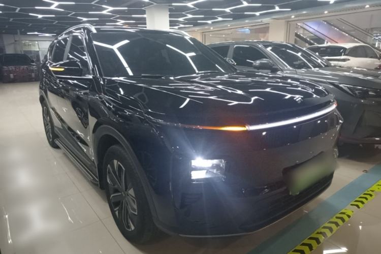 Used JETOUR Shanhai L7 2024 1.5T 120km MAX 5-Seater Front Right 45 Deg