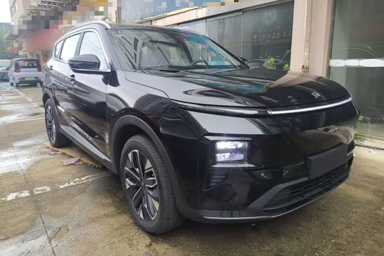 Used JETOUR Shanhai L7 2024 1.5T 120km ULTRA 7-Seater Front Right 45 Deg