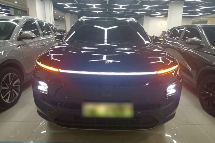 Used JETOUR Shanhai L7 2024 1.5T 120km MAX 5-Seater Front