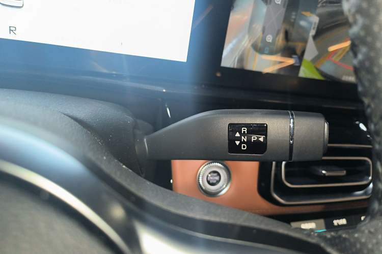 Used JETOUR Shanhai L7 2024 1.5T 120 km ULTRA 5-seater Gear Lever