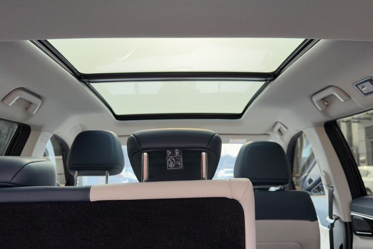 Used JETOUR Shanhai L7 2024 1.5T 120 km MAX 7-Seater Headliner