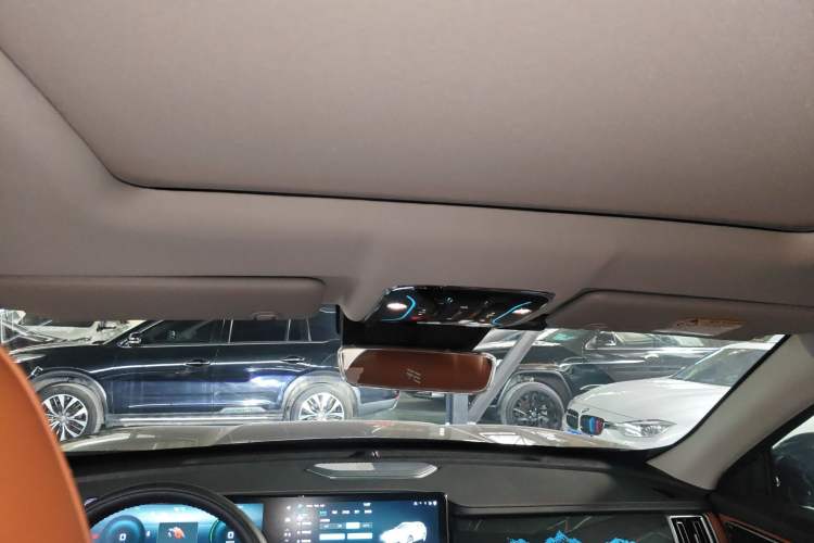 Used JETOUR Shanhai L7 2024 1.5T 120km MAX 5-Seater Headliner