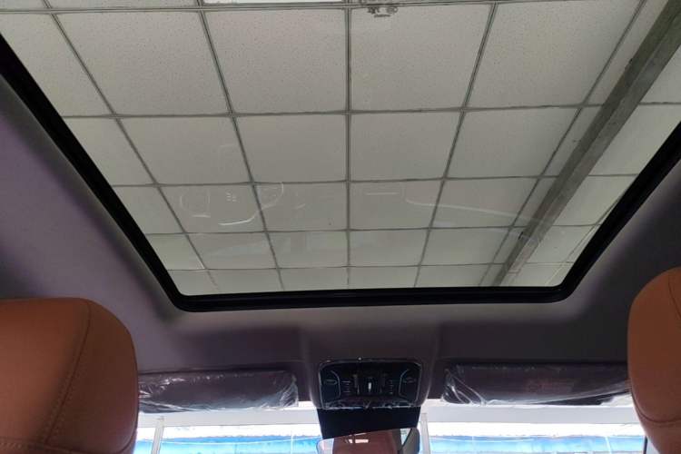 Used JETOUR Shanhai L7 2024 1.5T 120km MAX+ 7-Seater Headliner