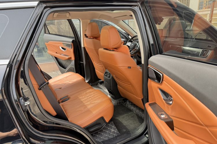 Used JETOUR Shanhai L7 2024 1.5T 120km MAX 5-Seater Interior 11