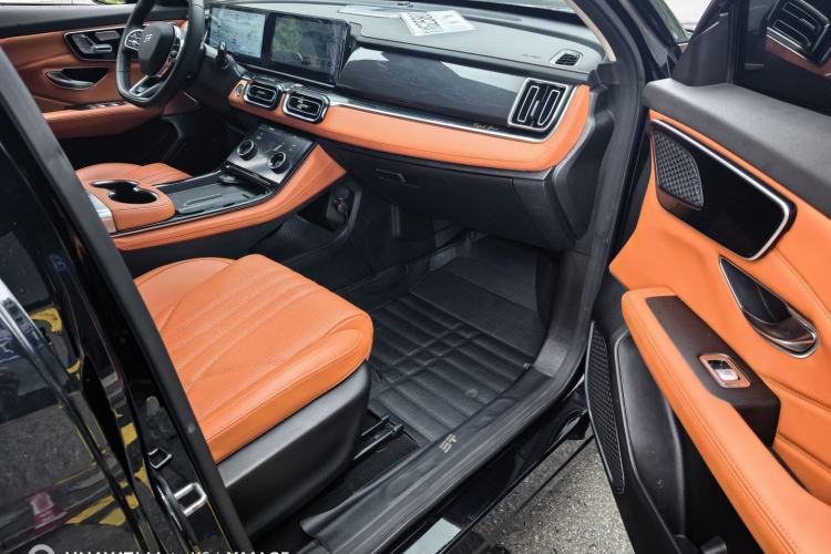 Used JETOUR Shanhai L7 2024 1.5T 120km MAX 5-Seater Interior 6