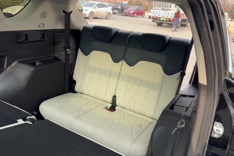 Used JETOUR Shanhai L7 2024 1.5T 120 km MAX 7-Seater Interior 7