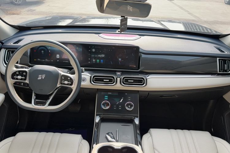 Used JETOUR Shanhai L7 2024 1.5T 120 km MAX 7-Seater Interior 9