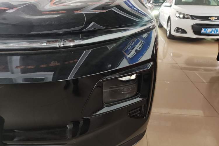 Used JETOUR Shanhai L7 2024 1.5T 120km MAX 5-Seater Left Front Headlight