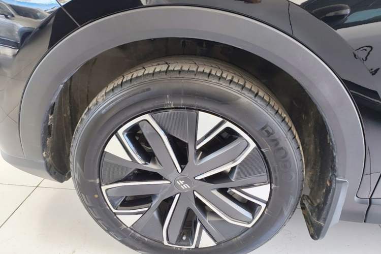 Used JETOUR Shanhai L7 2024 1.5T 120km MAX+ 7-Seater Left Front Wheel Hub