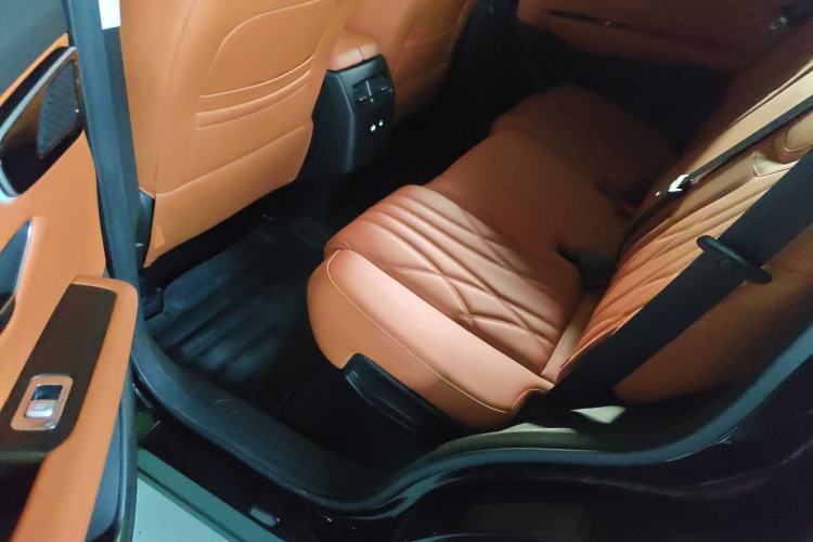 Used JETOUR Shanhai L7 2024 1.5T 120km MAX 5-Seater Left Rear Seat