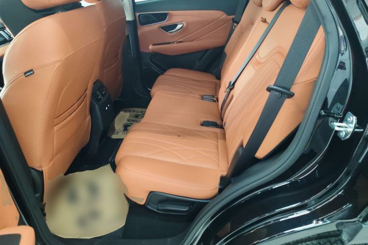 Used JETOUR Shanhai L7 2024 1.5T 120km MAX 5-Seater Left Rear Seat