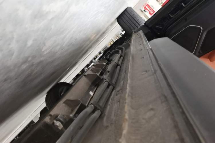 Used JETOUR Shanhai L7 2024 1.5T 120 km MAX 7-Seater Left Side Sill