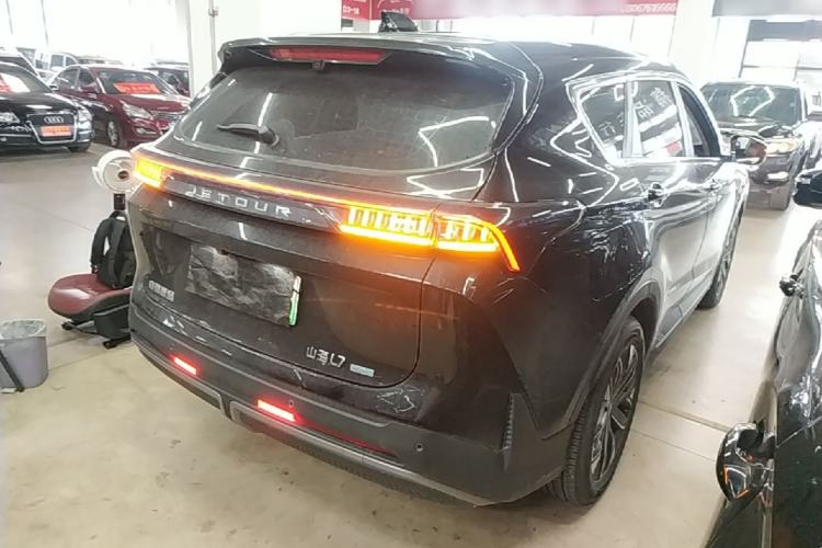 Used JETOUR Shanhai L7 2024 1.5T 120km MAX 5-Seater Rear Right 45 Deg