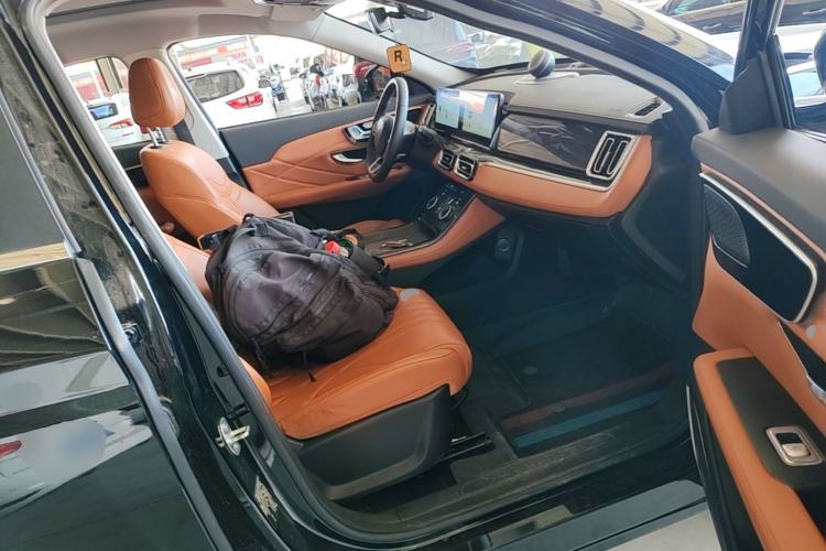 Used JETOUR Shanhai L7 2024 1.5T 120km MAX 5-Seater Right Front Seat