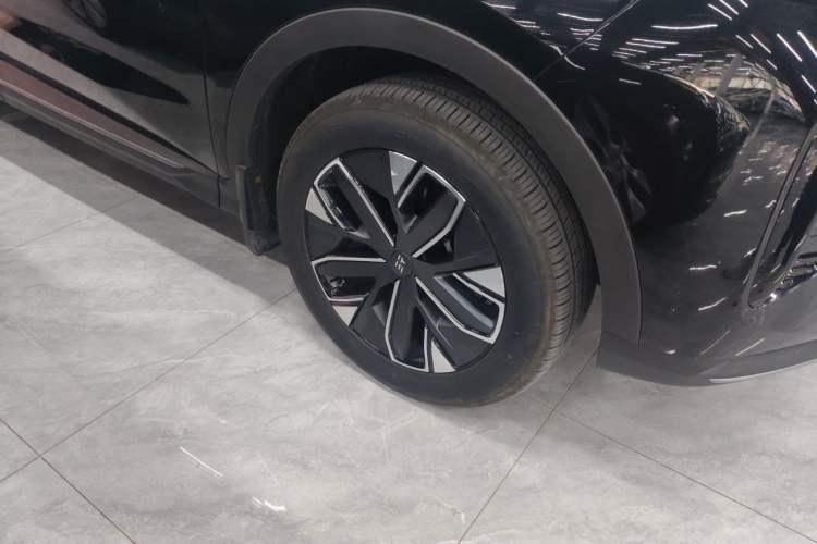 Used JETOUR Shanhai L7 2024 1.5T 120km MAX+ 7-Seater Right Front Wheel Hub