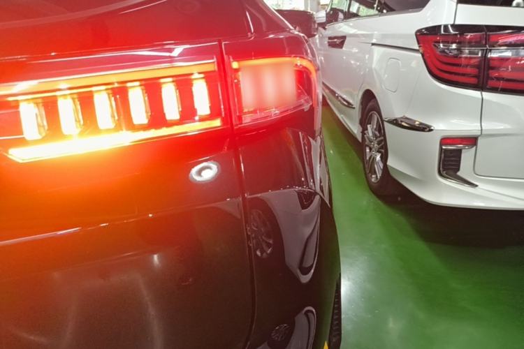 Used JETOUR Shanhai L7 2024 1.5T 120km MAX 5-Seater Right Rear Taillight