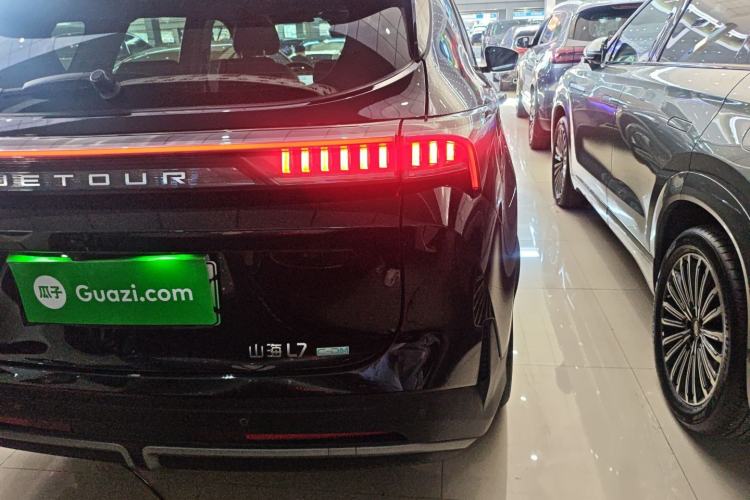 Used JETOUR Shanhai L7 2024 1.5T 120 km ULTRA 5-seater Right Rear Taillight