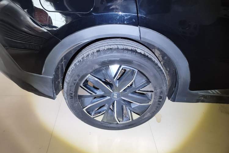 Used JETOUR Shanhai L7 2024 1.5T 120 km MAX 7-Seater Right Rear Wheel Hub