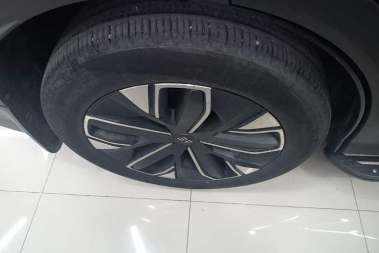 Used JETOUR Shanhai L7 2024 1.5T 120km MAX 5-Seater Right Rear Wheel Hub