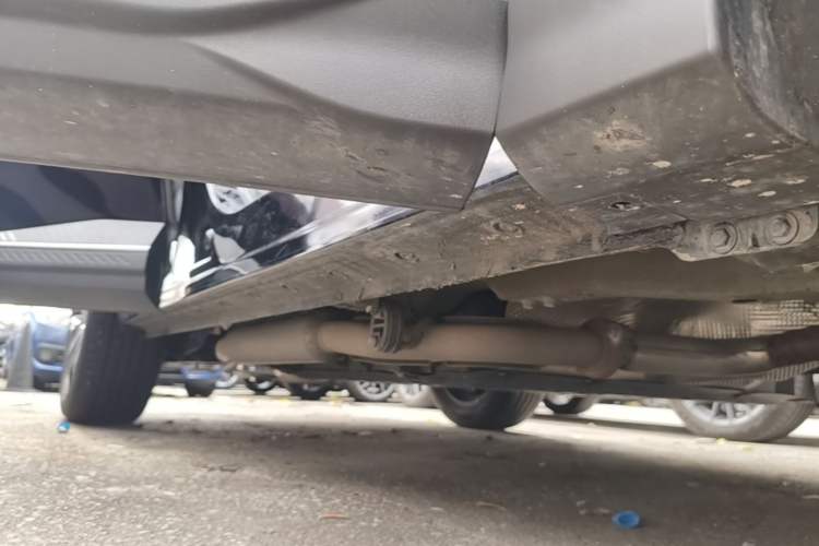 Used JETOUR Shanhai L7 2024 1.5T 120 km MAX 7-Seater Right Side Sill