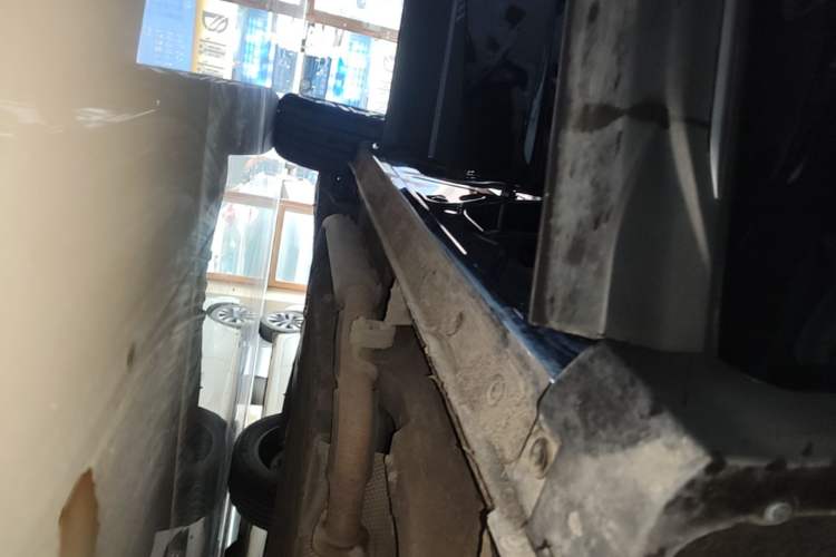 Used JETOUR Shanhai L7 2024 1.5T 120 km MAX 7-Seater Right Side Sill