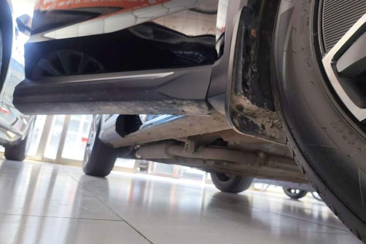 Used JETOUR Shanhai L7 2024 1.5T 120km MAX+ 7-Seater Right Side Sill