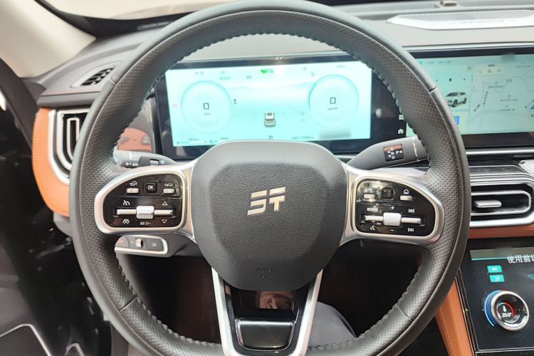 Used JETOUR Shanhai L7 2024 1.5T 120km MAX 5-Seater Steering Wheel