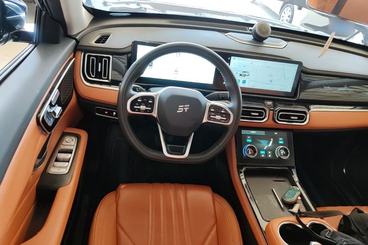 Used JETOUR Shanhai L7 2024 1.5T 120km MAX 5-Seater Steering Wheel