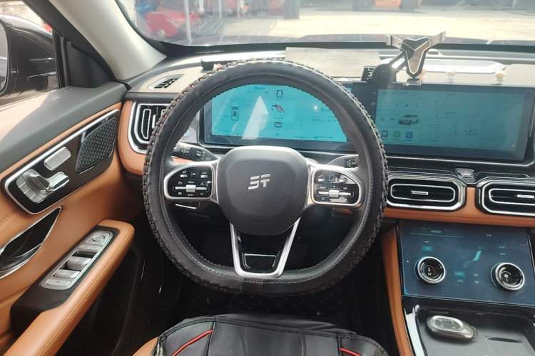 Used JETOUR Shanhai L7 2024 1.5T 120 km MAX 7-Seater Steering Wheel