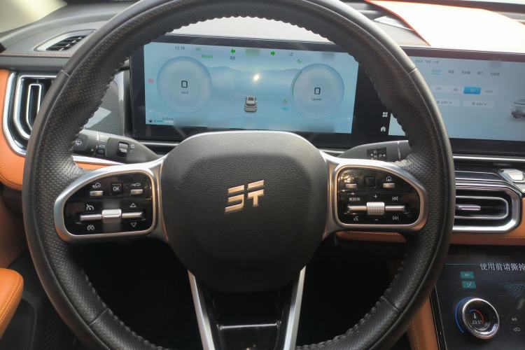 Used JETOUR Shanhai L7 2024 1.5T 120km MAX 5-Seater Steering Wheel