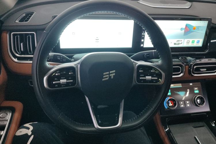 Used JETOUR Shanhai L7 2024 1.5T 120km MAX 5-Seater Steering Wheel