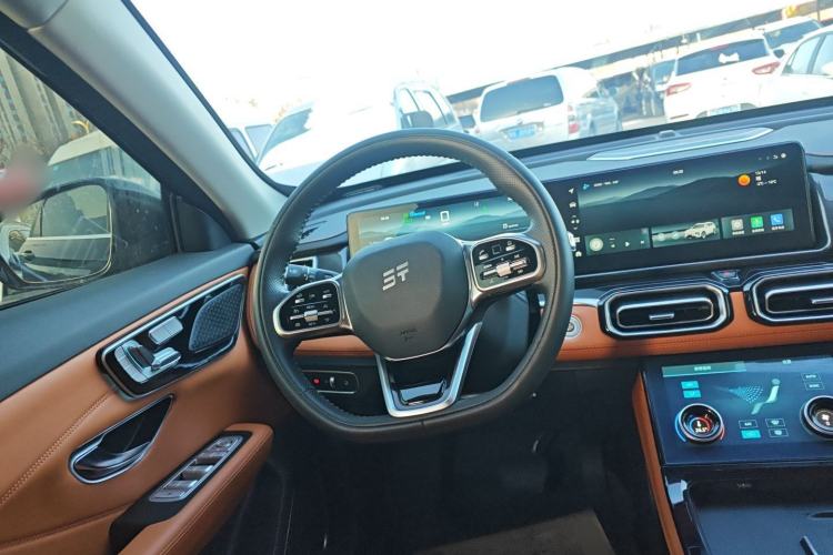 Used JETOUR Shanhai L7 2024 1.5T 120 km MAX 7-Seater Steering Wheel
