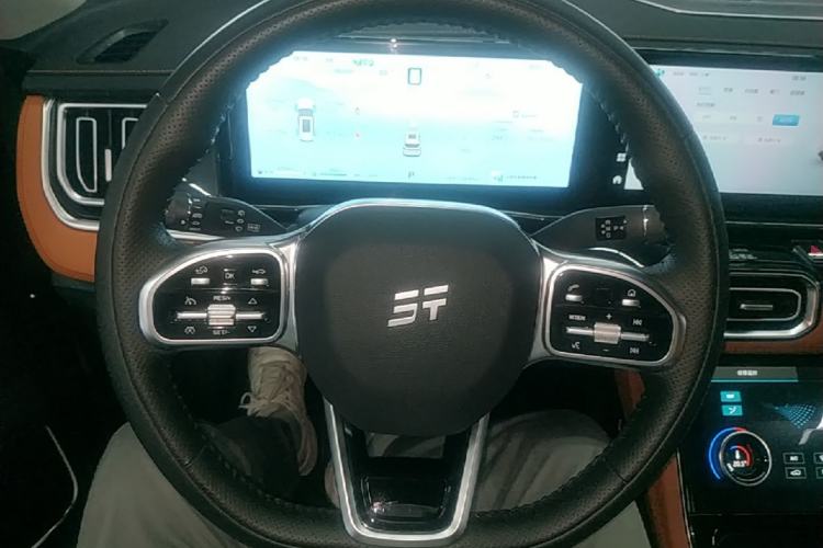 Used JETOUR Shanhai L7 2024 1.5T 120km MAX 5-Seater Steering Wheel