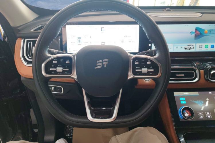 Used JETOUR Shanhai L7 2024 1.5T 120km MAX 5-Seater Steering Wheel