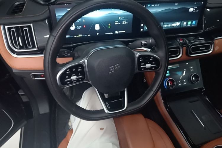 Used JETOUR Shanhai L7 2024 1.5T 120km MAX 5-Seater Steering Wheel