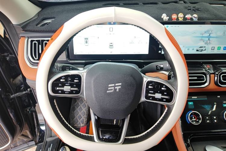 Used JETOUR Shanhai L7 2024 1.5T 120km MAX 5-Seater Steering Wheel