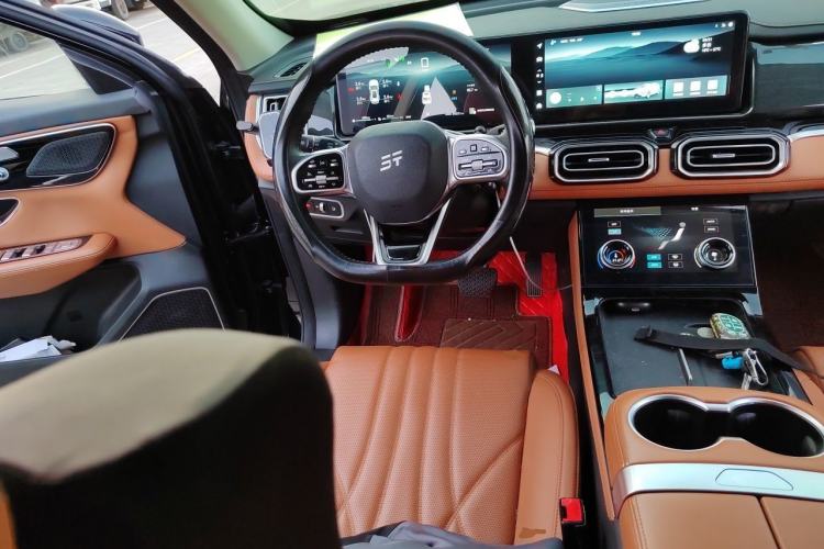 Used JETOUR Shanhai L7 2024 1.5T 120km MAX 5-Seater Steering Wheel