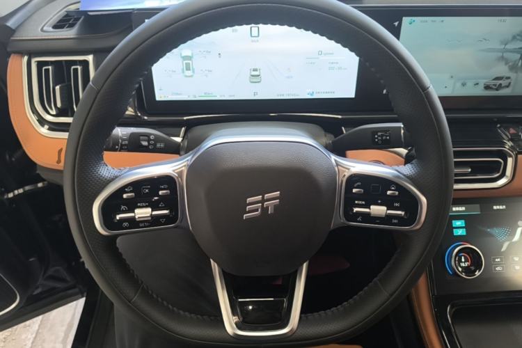 Used JETOUR Shanhai L7 2024 1.5T 120 km MAX+ 5-seater Steering Wheel