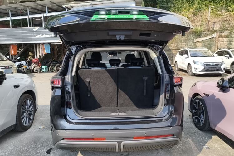 Used JETOUR Shanhai L7 2024 1.5T 120 km MAX 7-Seater Trunk