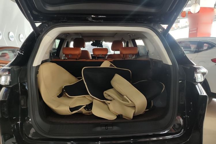 Used JETOUR Shanhai L7 2024 1.5T 120km MAX 5-Seater Trunk